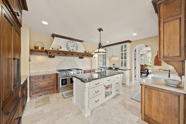 5133 Oak Grove Ct, Browns Valley, CA 95918