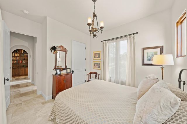 5133 Oak Grove Ct, Browns Valley, CA 95918