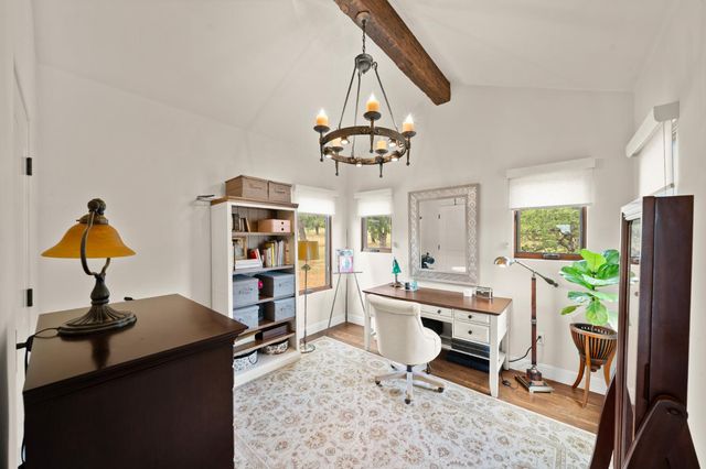 5133 Oak Grove Ct, Browns Valley, CA 95918