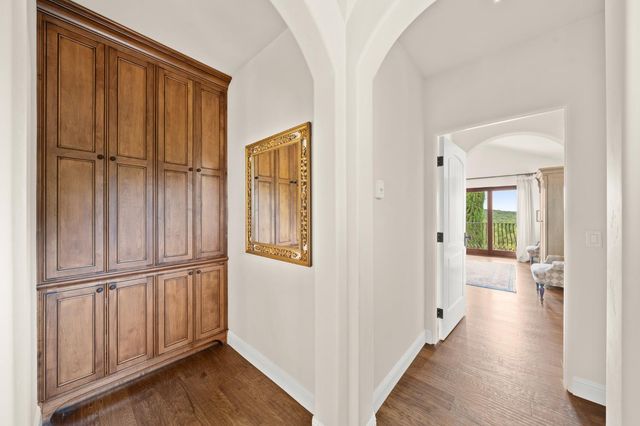 5133 Oak Grove Ct, Browns Valley, CA 95918