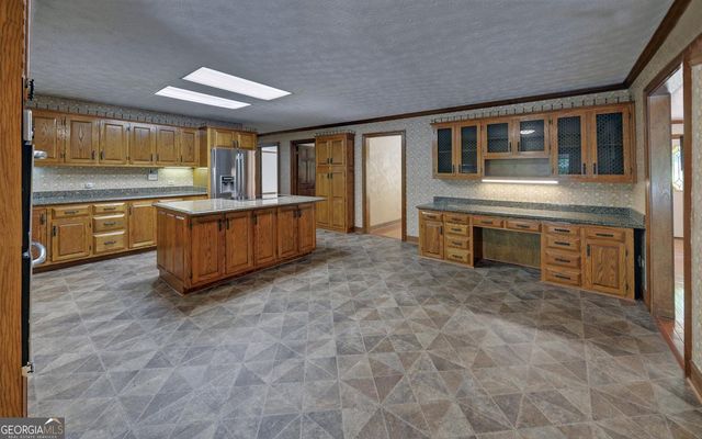 4521 Shoreline Drive, Gainesville, GA 30506