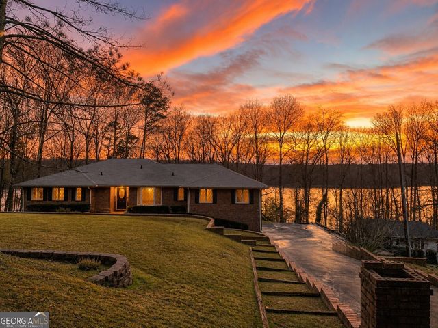 4521 Shoreline Drive, Gainesville, GA 30506