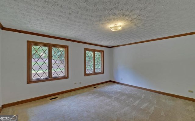 4521 Shoreline Drive, Gainesville, GA 30506