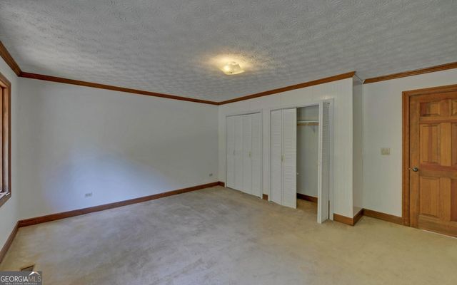 4521 Shoreline Drive, Gainesville, GA 30506