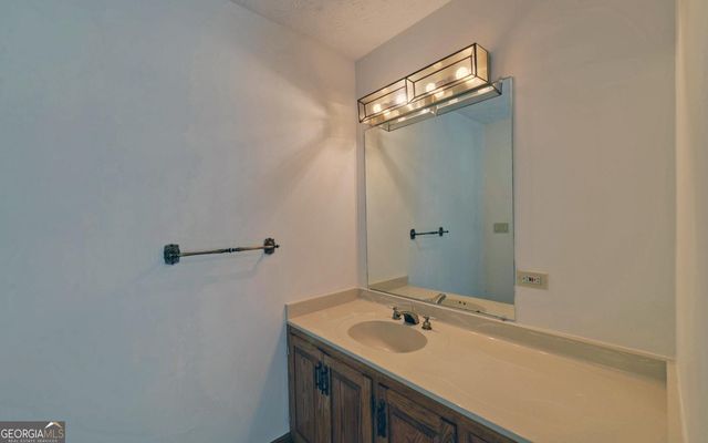 4521 Shoreline Drive, Gainesville, GA 30506