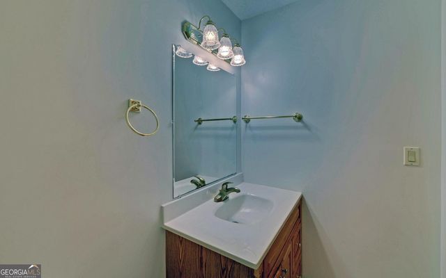 4521 Shoreline Drive, Gainesville, GA 30506