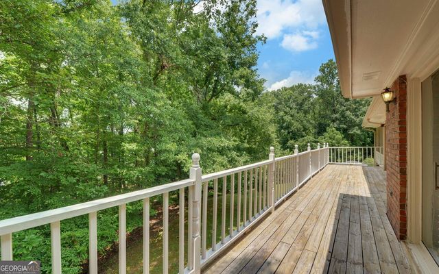 4521 Shoreline Drive, Gainesville, GA 30506
