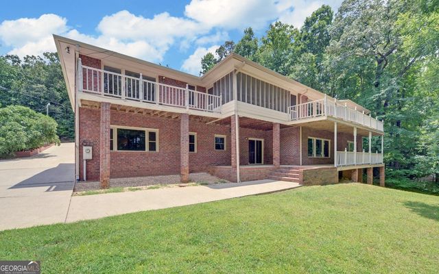 4521 Shoreline Drive, Gainesville, GA 30506