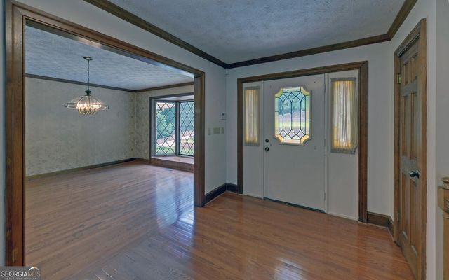 4521 Shoreline Drive, Gainesville, GA 30506