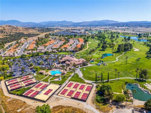 951 Torino Avenue, San Jacinto, CA 92583