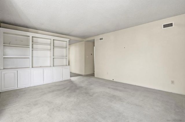 2960 Fried Avenue, San Diego, CA 92122