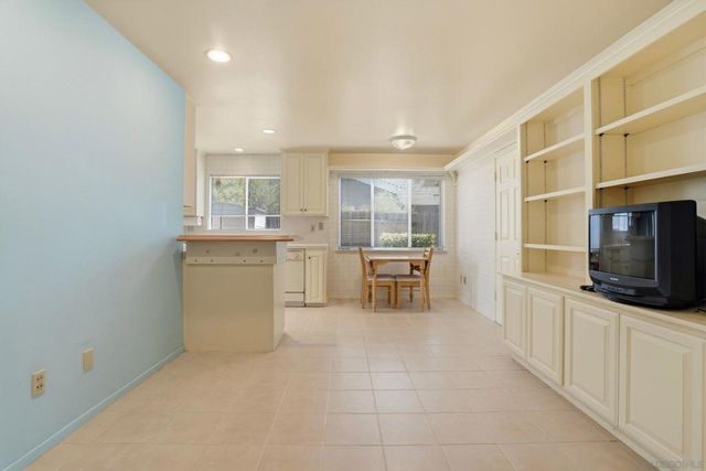 2960 Fried Avenue, San Diego, CA 92122