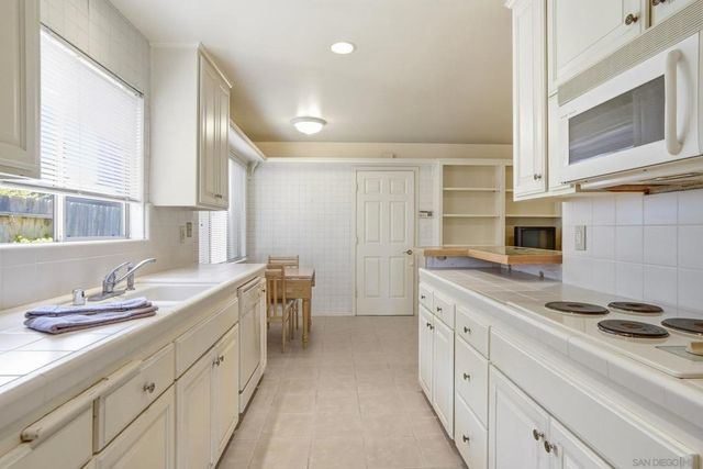 2960 Fried Avenue, San Diego, CA 92122