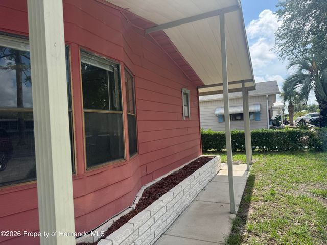 14697 Brookridge Boulevard, Weeki Wachee, FL 34613