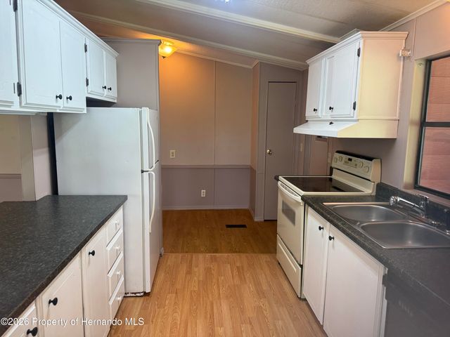 14697 Brookridge Boulevard, Weeki Wachee, FL 34613