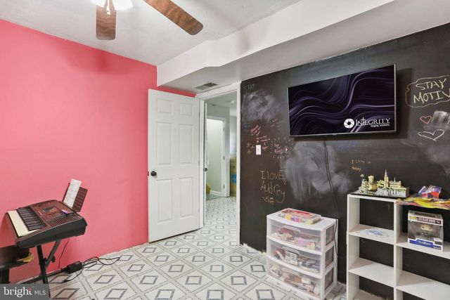 65 CALEBS PT, Martinsburg, WV 25403