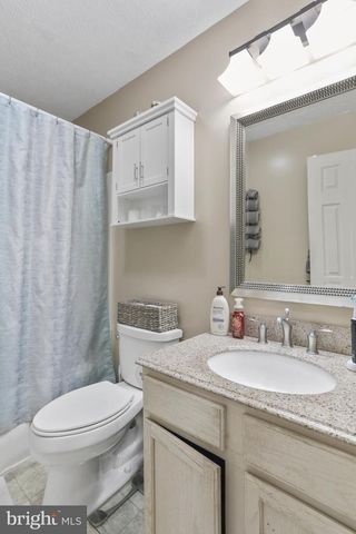 65 CALEBS PT, Martinsburg, WV 25403