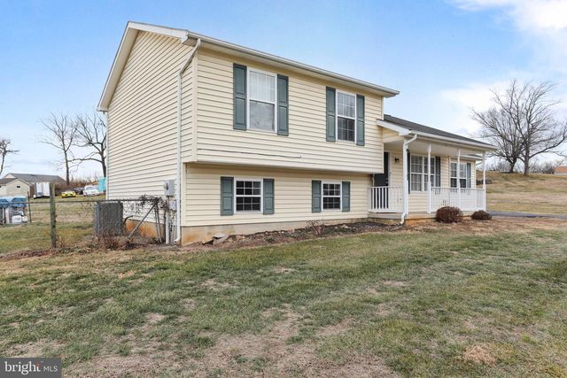 65 CALEBS PT, Martinsburg, WV 25403