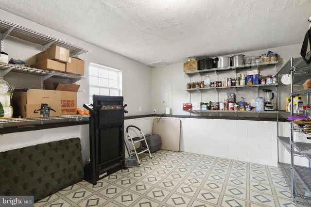 65 CALEBS PT, Martinsburg, WV 25403