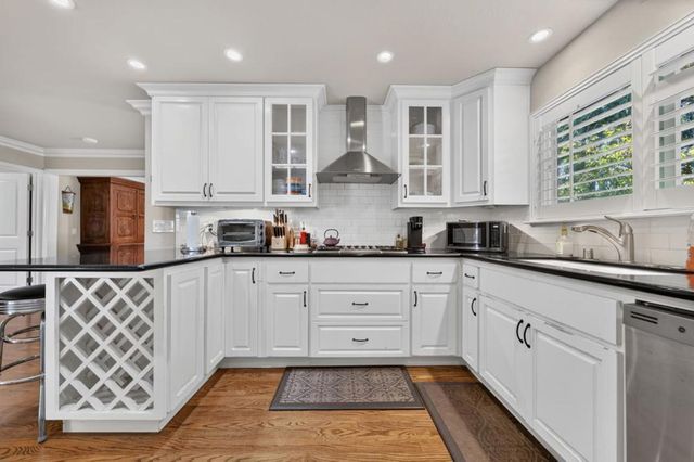 1572 Creek Drive, San Jose, CA 95125