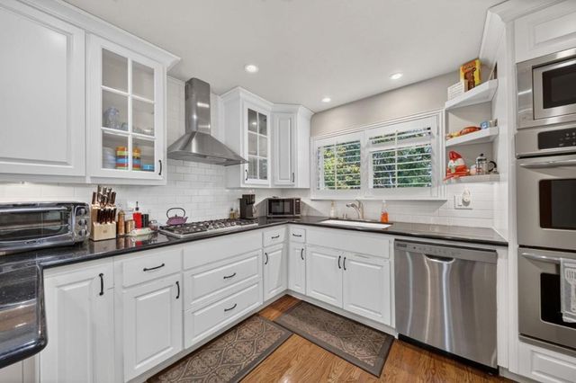 1572 Creek Drive, San Jose, CA 95125