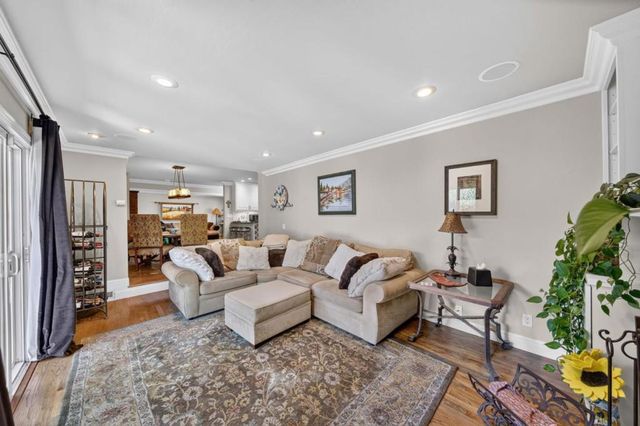 1572 Creek Drive, San Jose, CA 95125