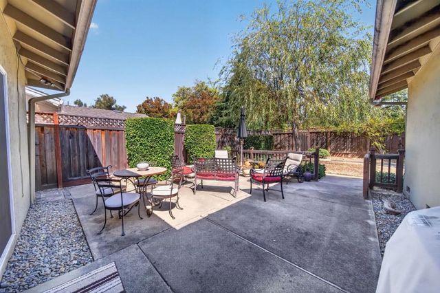 1572 Creek Drive, San Jose, CA 95125