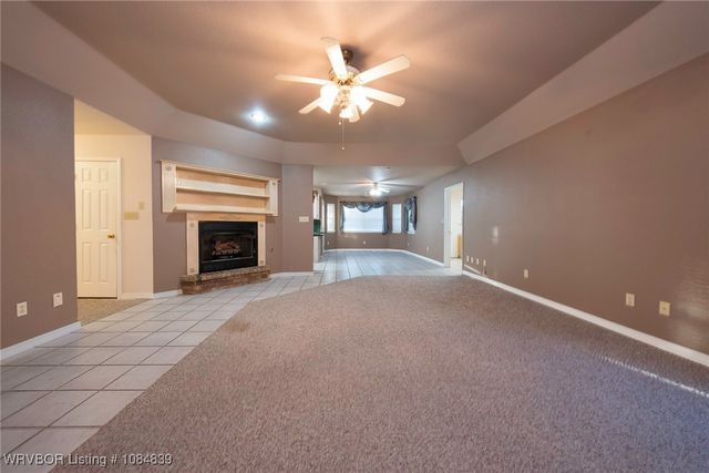 304 Oakdale Road, Muldrow, OK 74948