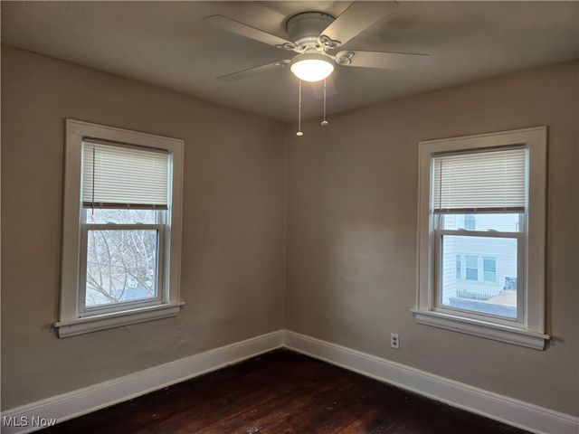 529 E Cuyahoga Falls Avenue 3, Akron, OH 44310