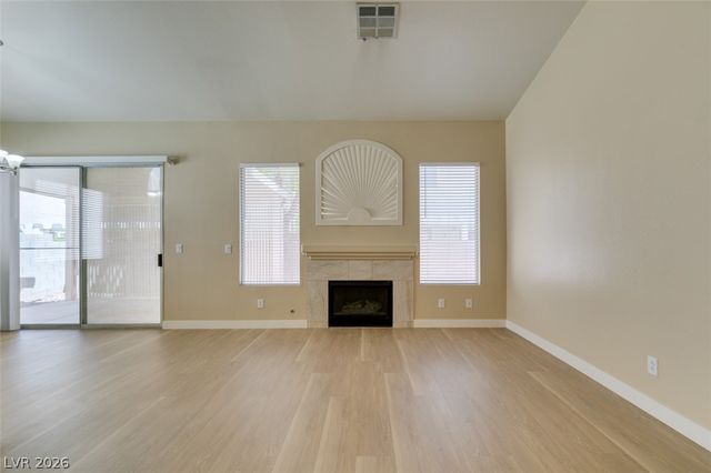 5260 Green Forest Way, Las Vegas, NV 89118