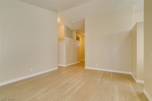 5260 Green Forest Way, Las Vegas, NV 89118