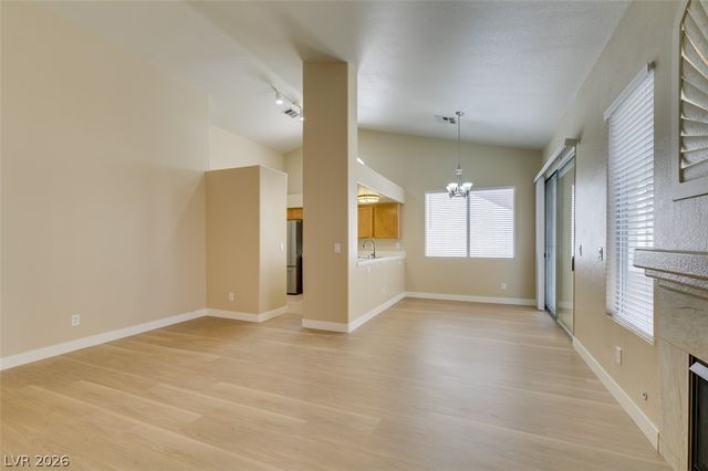 5260 Green Forest Way, Las Vegas, NV 89118