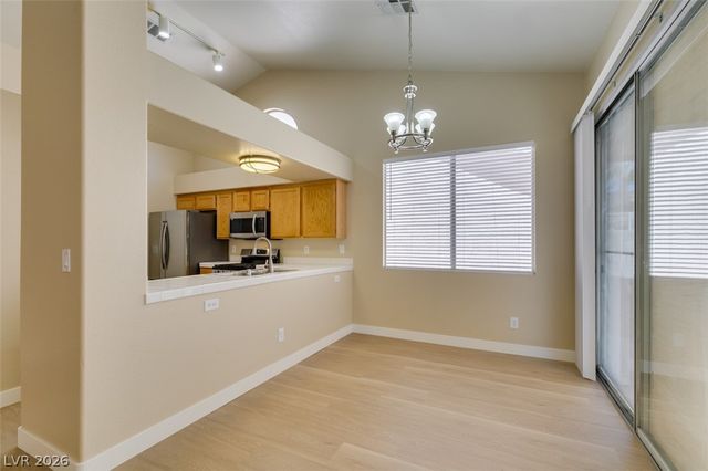 5260 Green Forest Way, Las Vegas, NV 89118