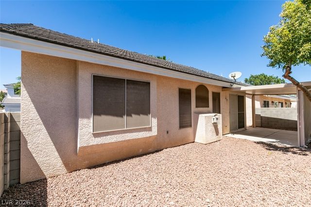 5260 Green Forest Way, Las Vegas, NV 89118