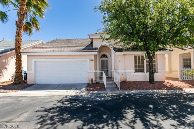 5260 Green Forest Way, Las Vegas, NV 89118