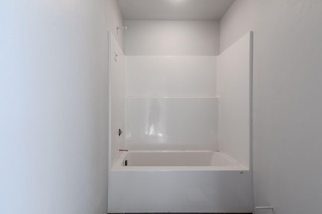 7890 28th Street, White City, OR 97503