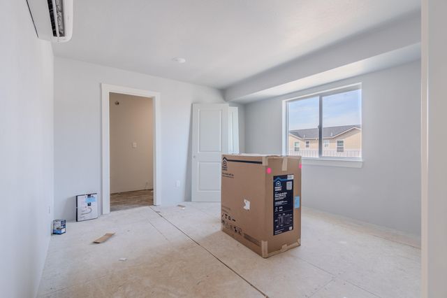 7890 28th Street, White City, OR 97503