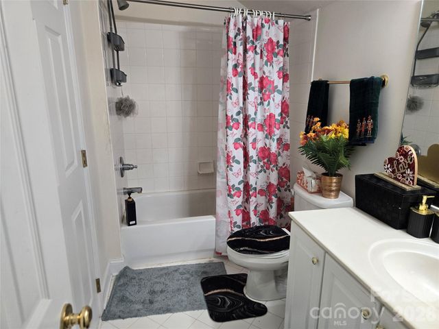 11942 Chevis Court 100, Charlotte, NC 28277