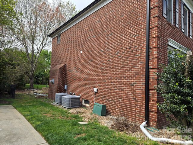 11942 Chevis Court 100, Charlotte, NC 28277