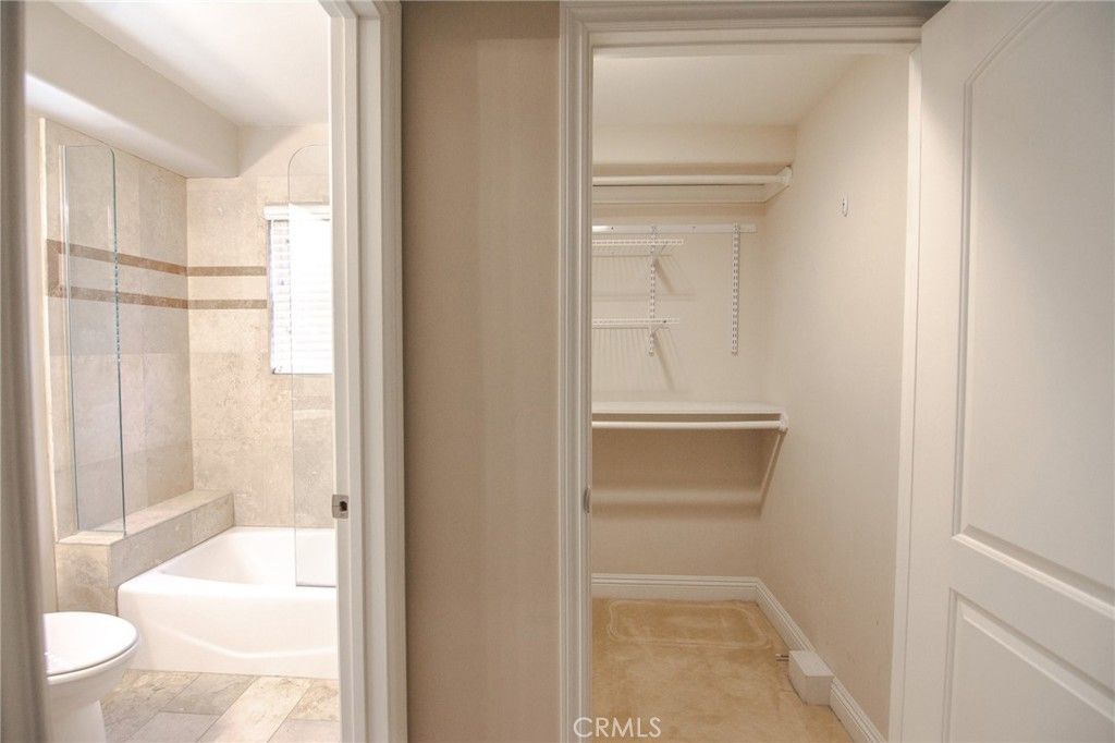 Image 18 of property listing at 10809 Hortense, North Hollywood, CA 91602