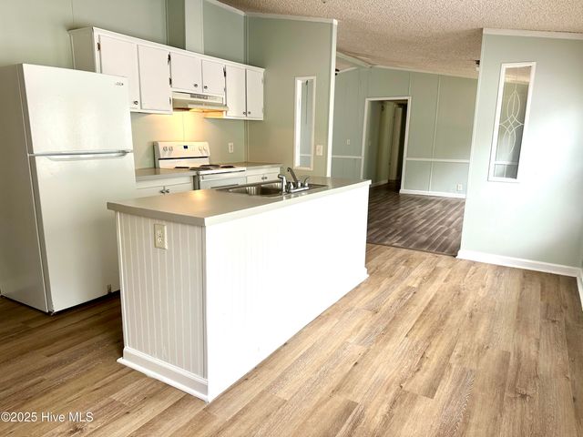 728 Greenwood Boulevard, Tarboro, NC 27886