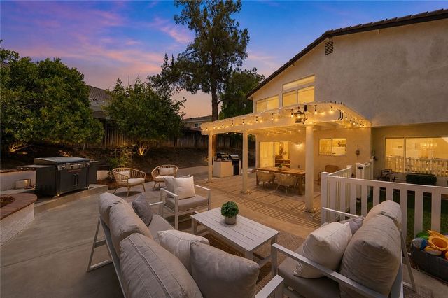 31582 Golden Lion Drive, Temecula, CA 92591