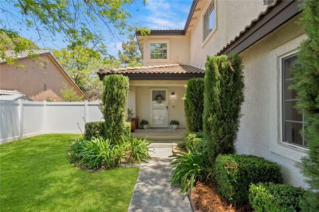 31582 Golden Lion Drive, Temecula, CA 92591