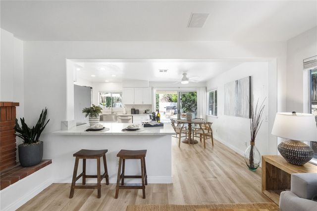 31582 Golden Lion Drive, Temecula, CA 92591