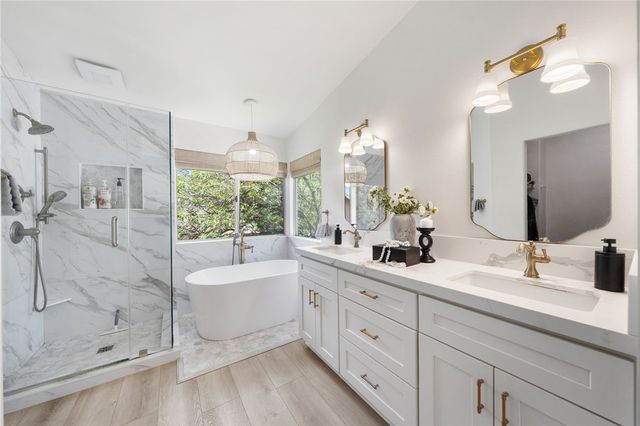 31582 Golden Lion Drive, Temecula, CA 92591