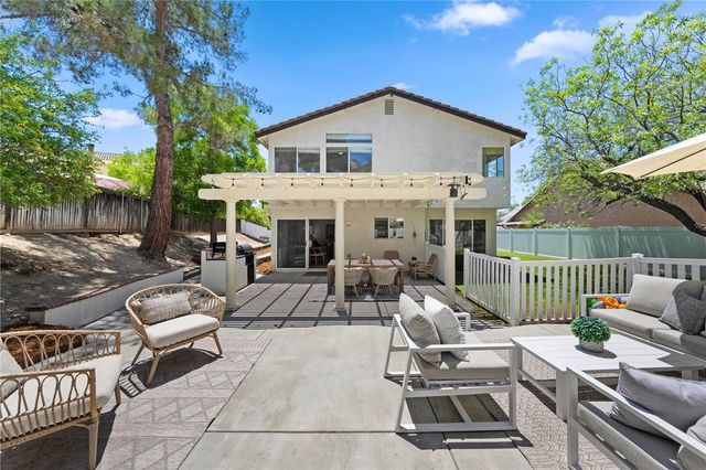 31582 Golden Lion Drive, Temecula, CA 92591