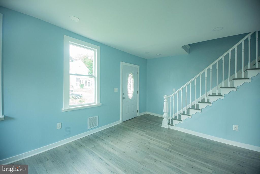5028 MADISON AVE, PENNSAUKEN, NJ 08110 — photo 3