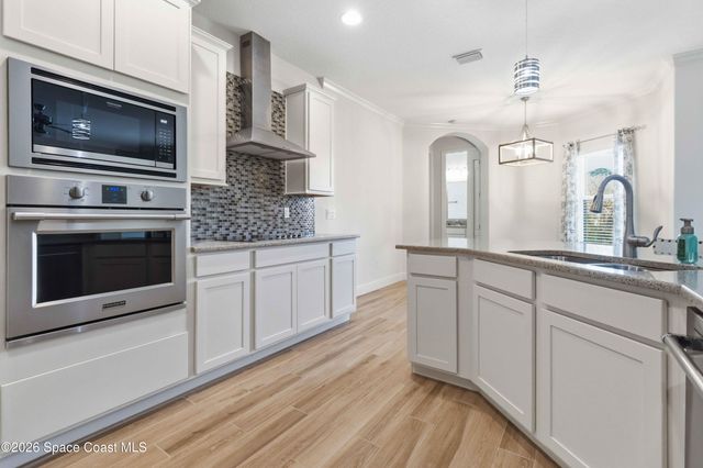 3333 Rushing Waters Drive, West Melbourne, FL 32904