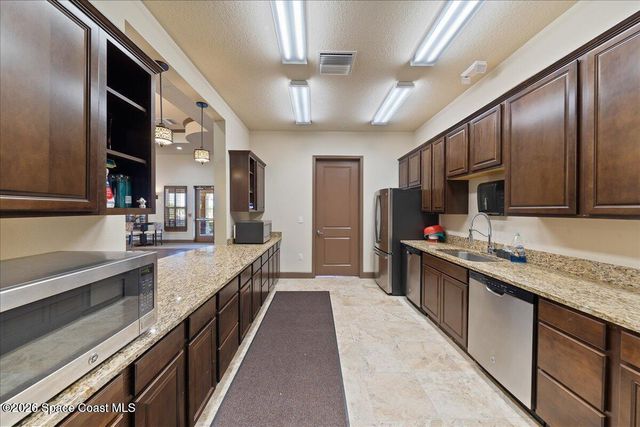 3333 Rushing Waters Drive, West Melbourne, FL 32904