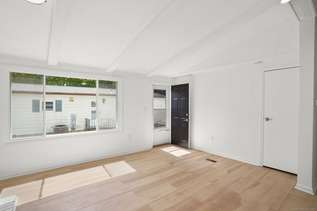 9 Crescent Park Road, Westport, CT 06880